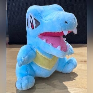 Pokemon Totodile Sitting Big Jaw Plush Water Blue Johto Toy
